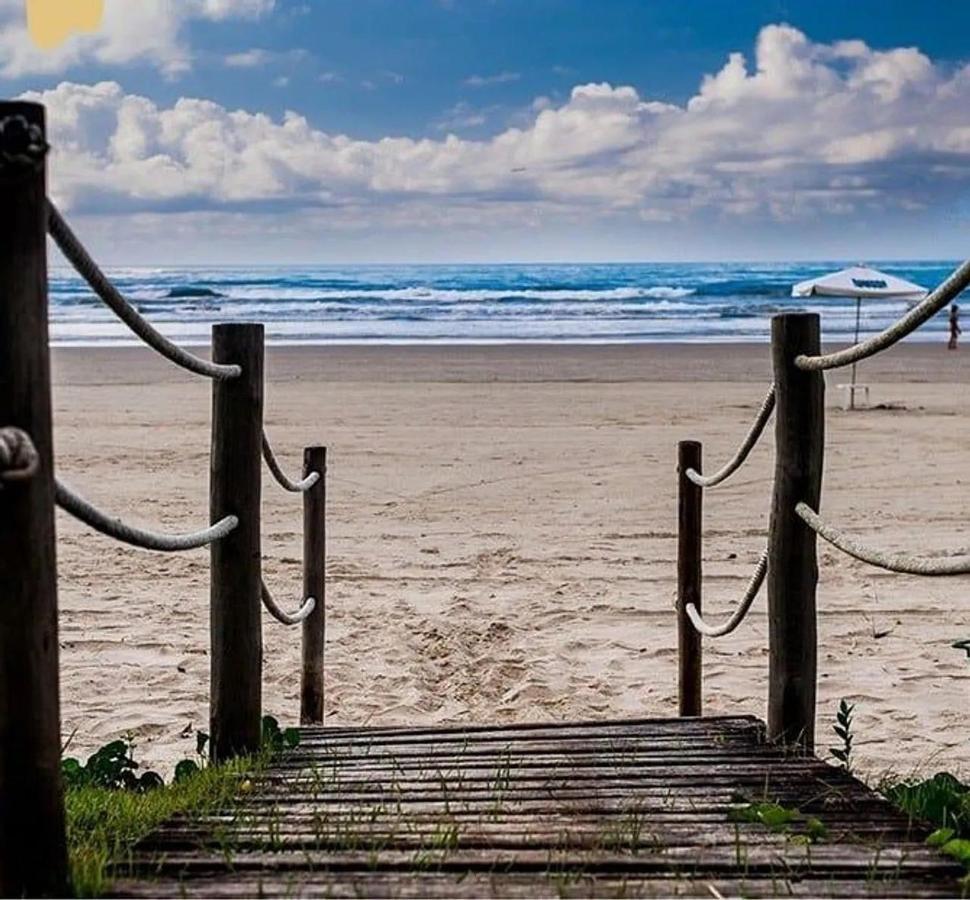 Home 49 I Apto Pe Na Areia E Piscina Aquecida Em بيرتيوغا المظهر الخارجي الصورة