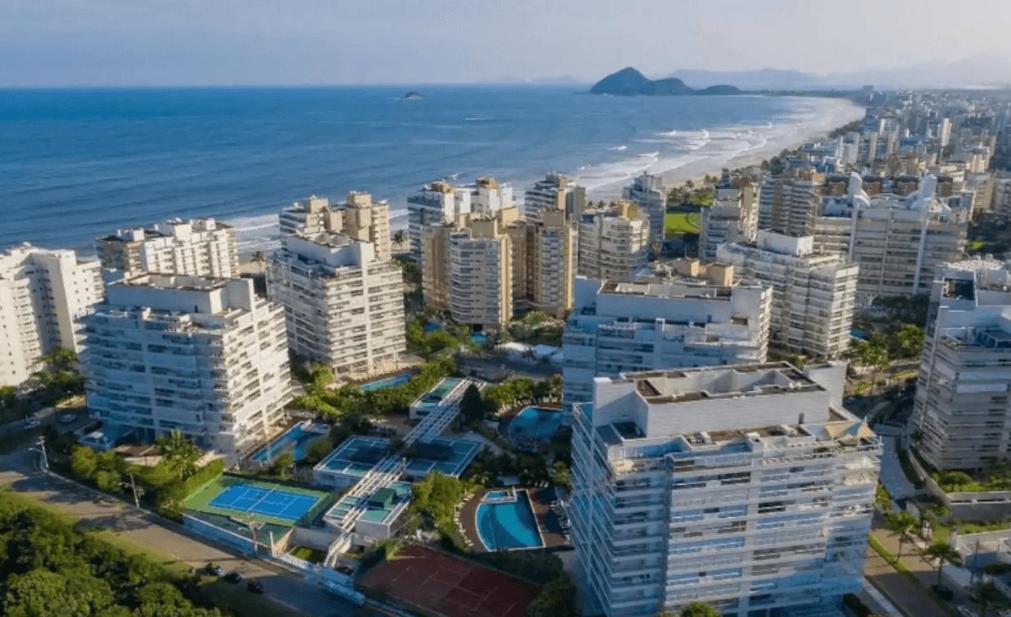 Home 49 I Apto Pe Na Areia E Piscina Aquecida Em بيرتيوغا المظهر الخارجي الصورة